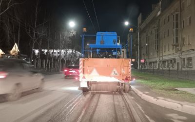 Уборка улиц и дорог спецтехникой и дорожными уборочными машинами - Кемерово, цены, предложения специалистов