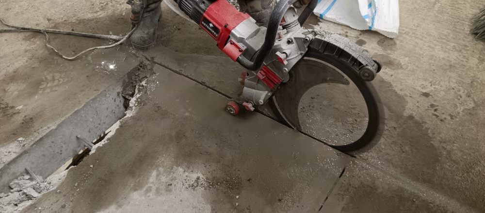 Алмазная резка проемов бетонорезами и кольцерезами стоимость услуг и где заказать - Ленинск-Кузнецкий