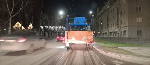 Уборка улиц и дорог спецтехникой и дорожными уборочными машинами стоимость услуг и где заказать - Кемерово
