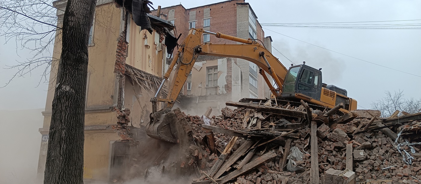 Услуги по сносу и демонтажу старых домов, строений и сооружений в Киселевске