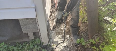 Демонтажные работы по бетону и кирпичу. Отбойные молотки. стоимость услуг и где заказать - Осинники